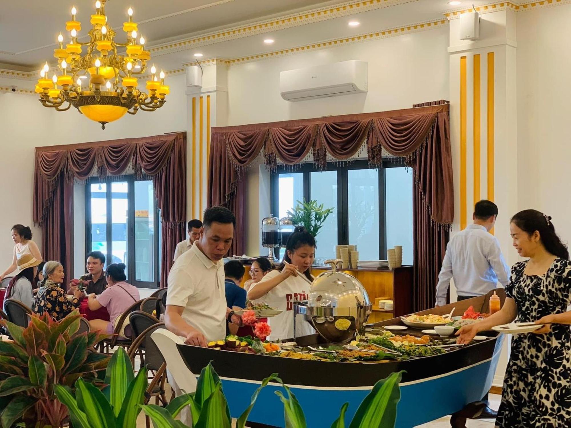 Vsana Vu Son Hotel Sam Son Exteriör bild
